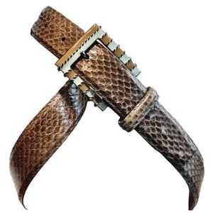 Carlisle Women’s Textured Belt. Brown, Tan, White